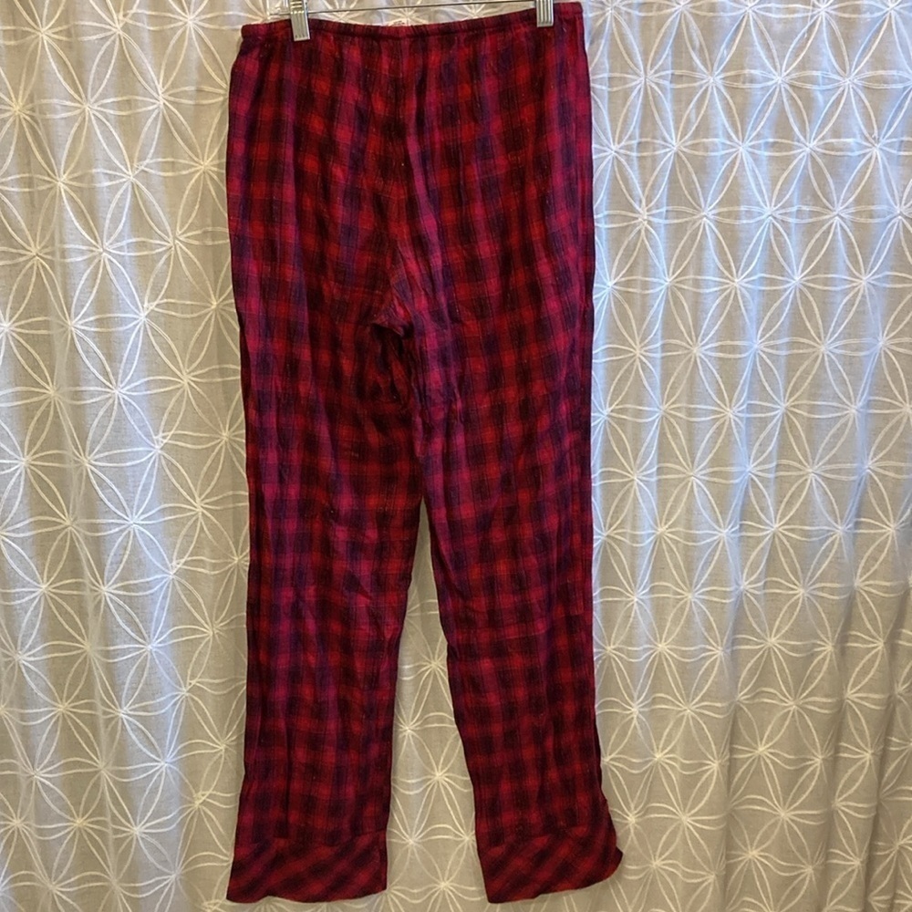 Victoria’s Secret Pajama Bottoms - Picture 7 of 8